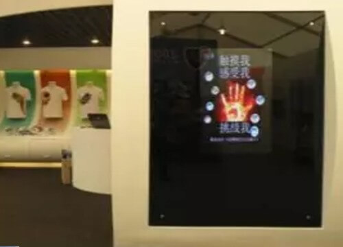 挂壁触控